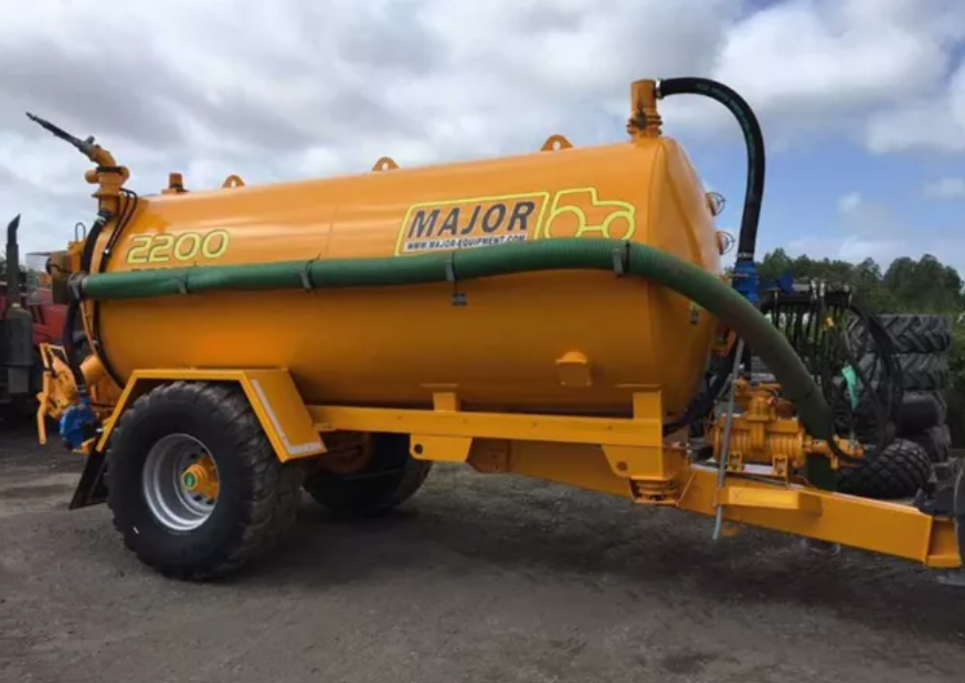 2200 Vacuum Tanker