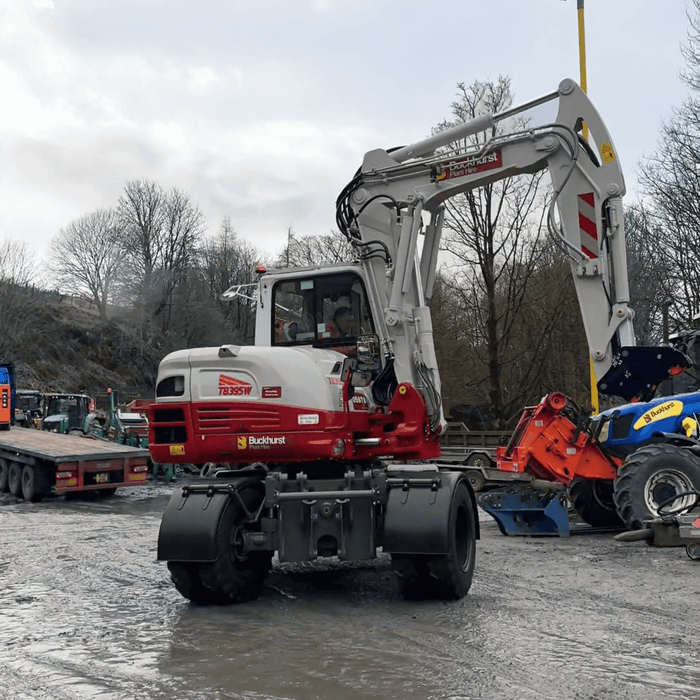 Buckhurst's Latest Fleet Addition: Takeuchi TB395W Excavator