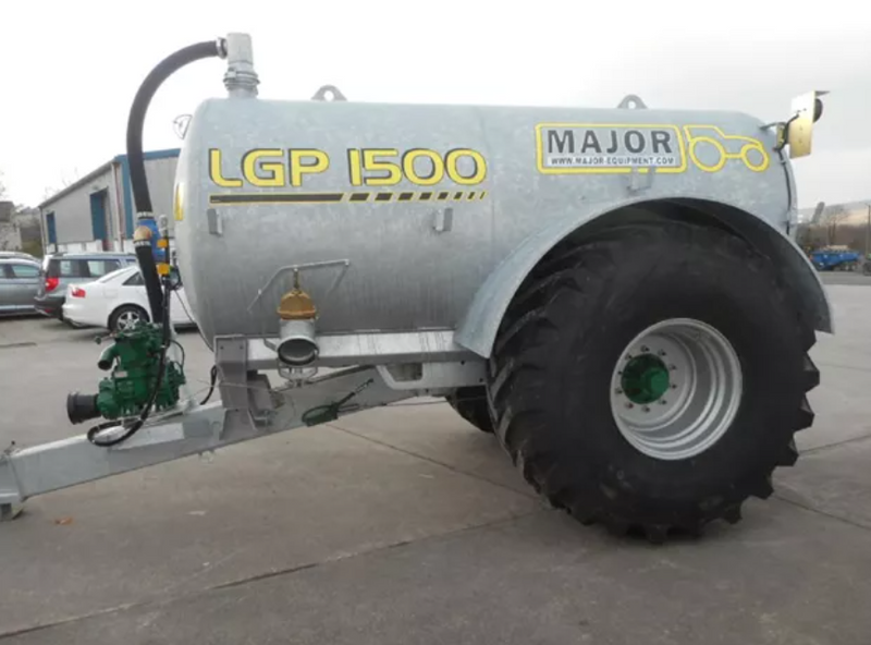1500 Vacuum Tanker