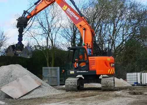 Buckhurst Plant Hire - 20T Clamshell Bucket