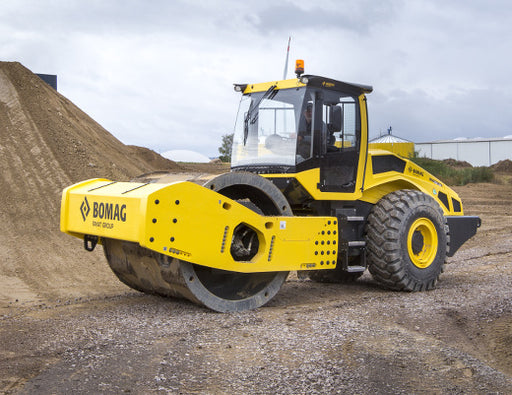 Buckhurst-Plant-Bomag-2100-Roller. 