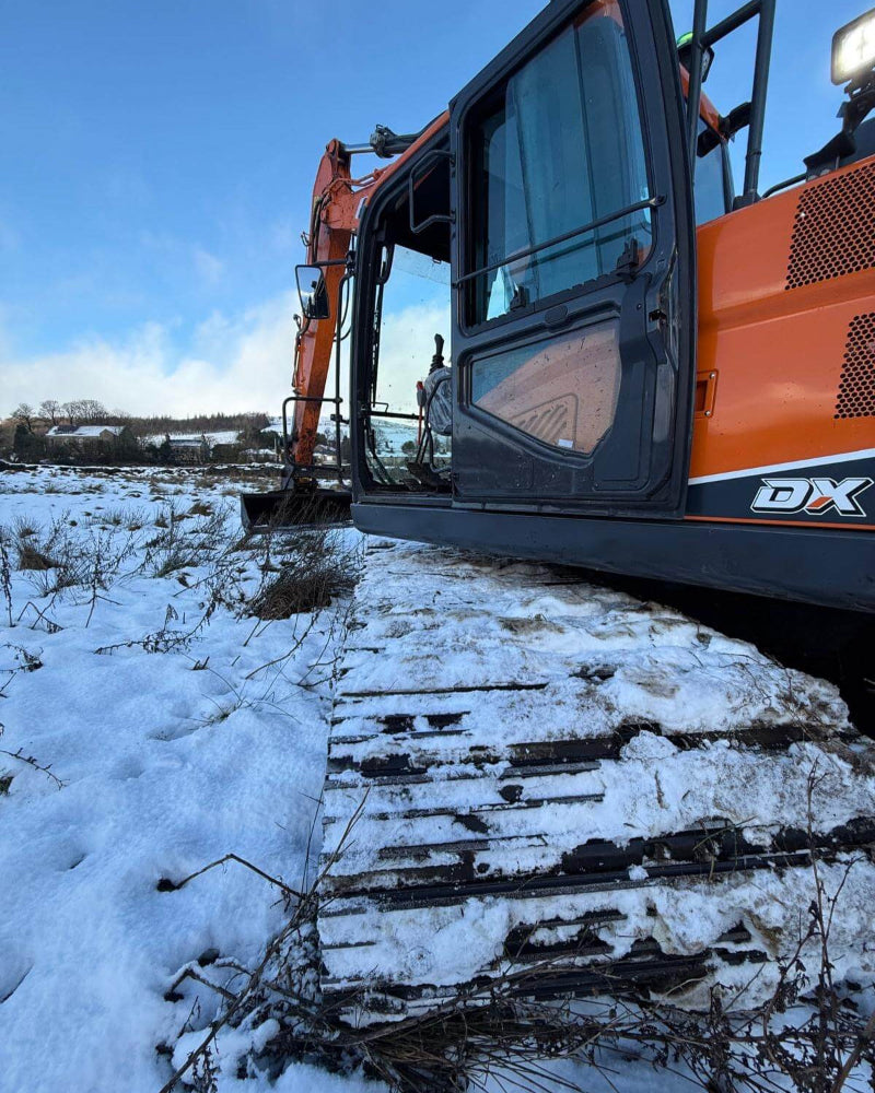 DevelonDX140LC-7Wide_1